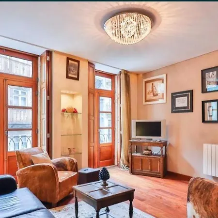 Luxury In The Historic Center * Porto